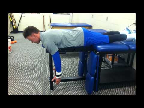 Last table leg and shoulder therapy table