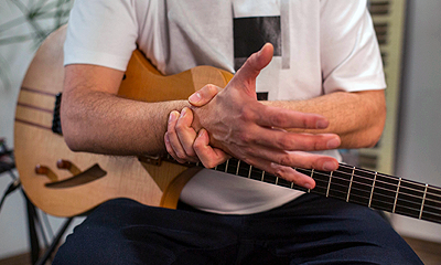 Treating Common Hand and Wrist Injuries in Musicians